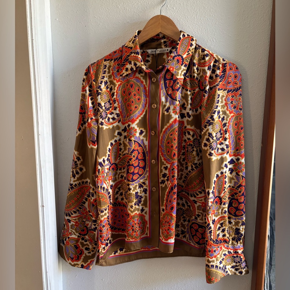 Zara Satin Button Up size small